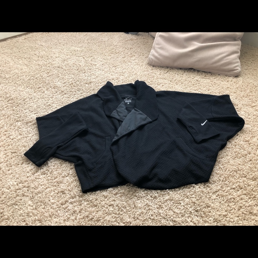 Nike batwing type cropped jacket